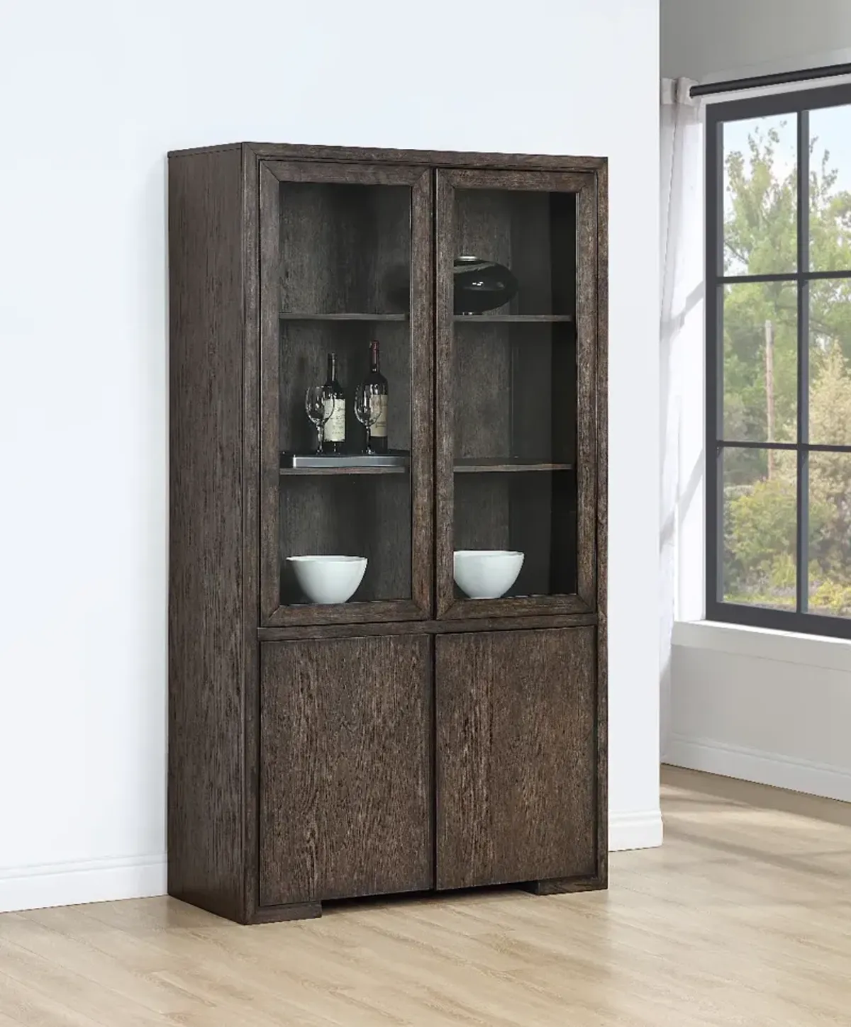 Steve Silver Co. Evan Curio Cabinet
