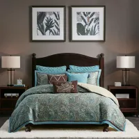 Olliix by Hampton Hill Lauren Blue Queen Comforter Set