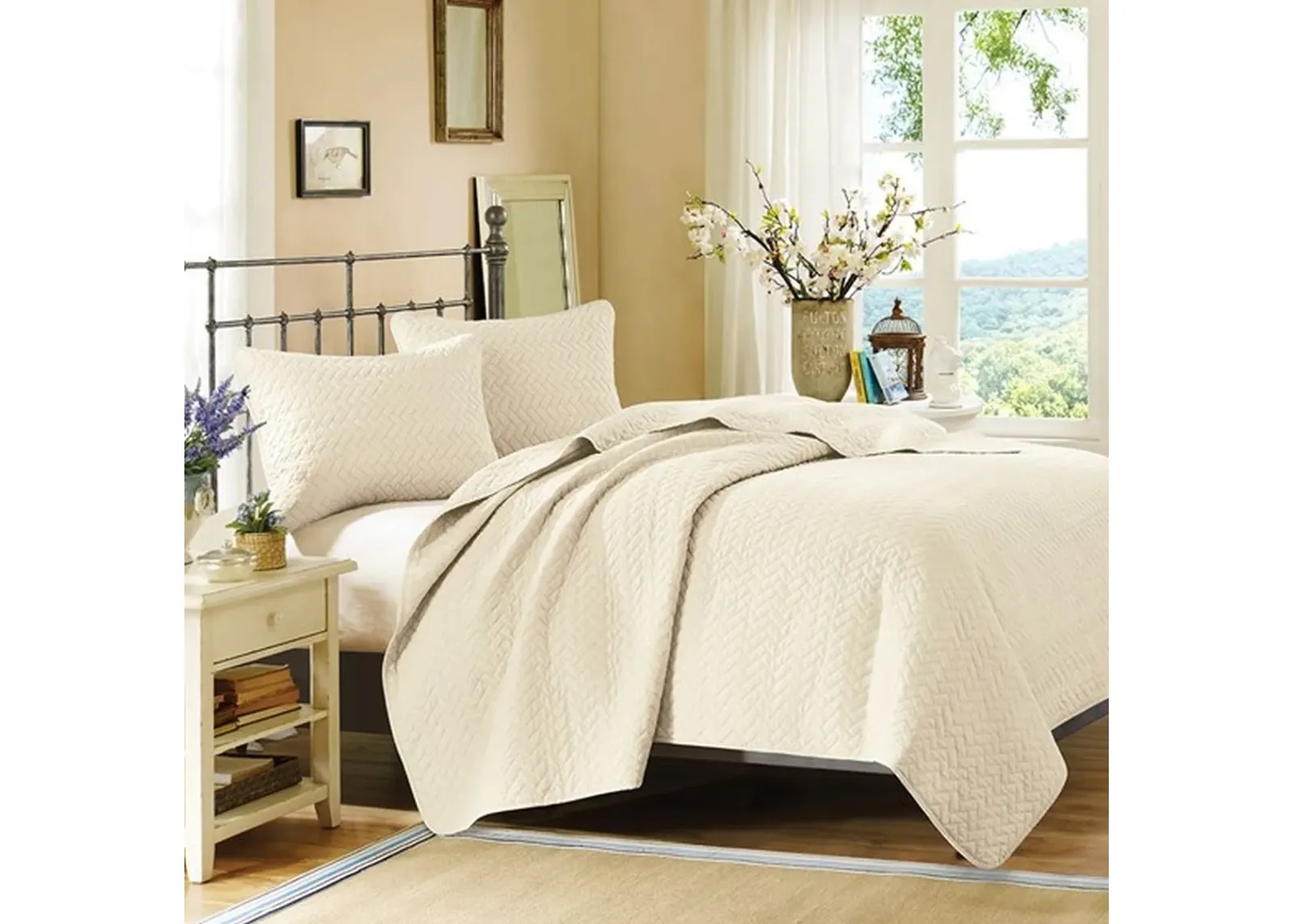 Olliix by Hampton Hill Ivory Queen Velvet Touch Coverlet Set