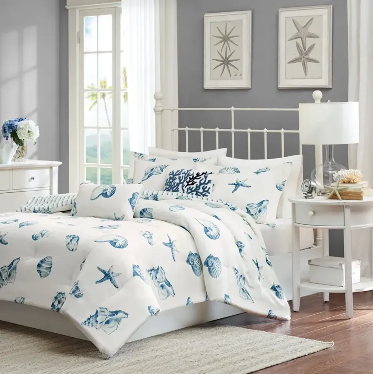 Olliix by Harbor House Beach House Blue Full Comforter Set
