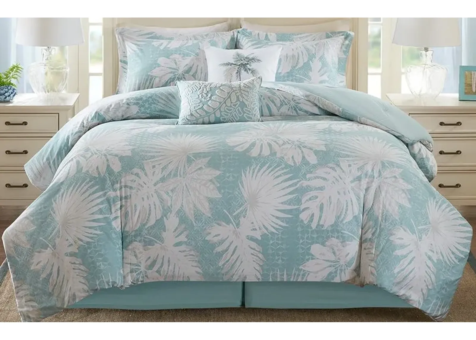 Olliix by Harbor House 6 Piece Blue Full Palm Grove Cotton Printed Comforter Set