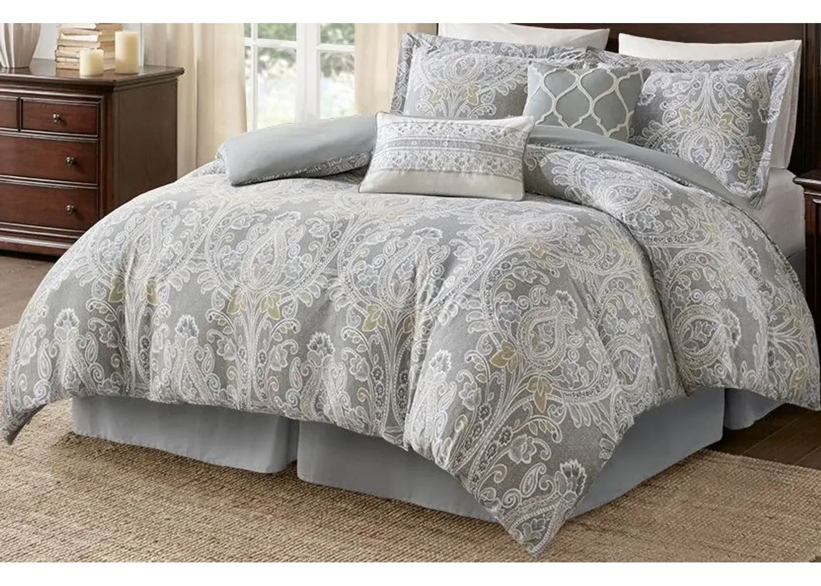 Olliix by Harbor House 6 Piece Grey Queen Hallie Cotton Comforter Set