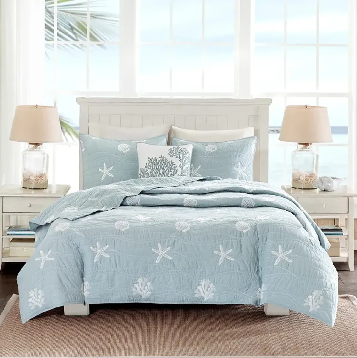 Olliix by Harbor House 4 Piece Dusty Blue Full/Queen Seaside Coverlet Set