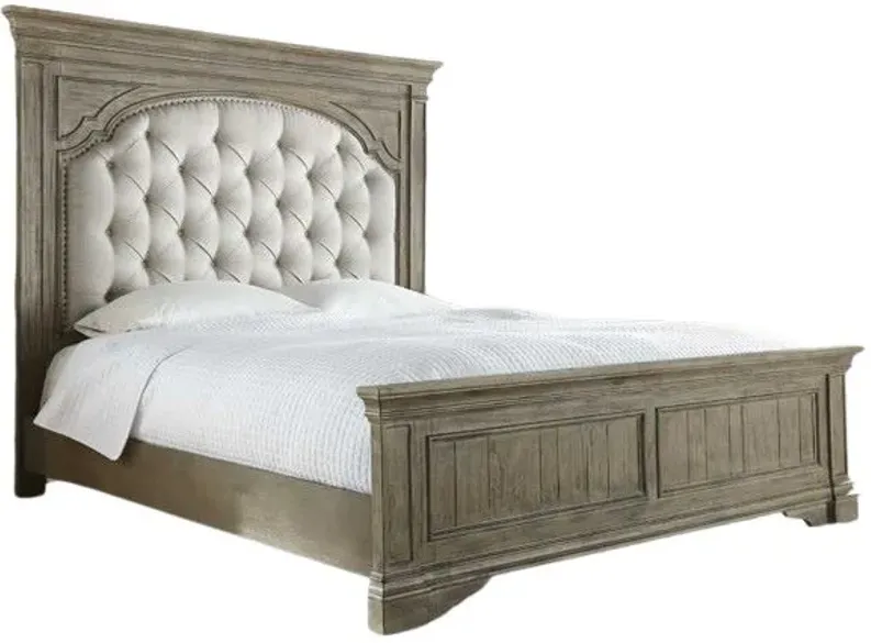 Steve Silver Co. Highland Park Waxed Driftwood Queen Panel Bed