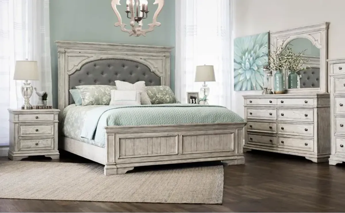 Steve Silver Co. Highland Park 4-Piece White King Bedroom Set