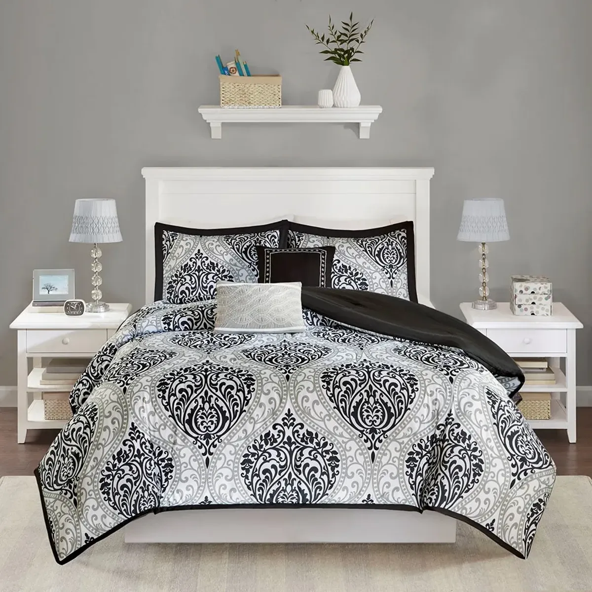 Olliix by Intelligent Design Senna Black Twin/Twin XL Comforter Set