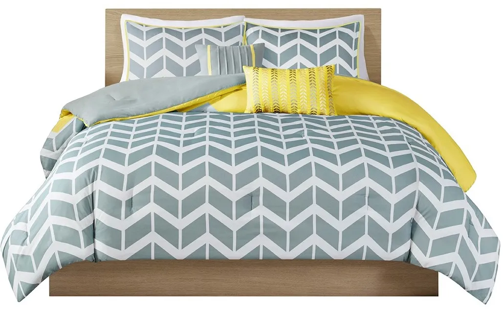 Olliix by Intelligent Design Nadia Yellow Twin/Twin XL Comforter Set