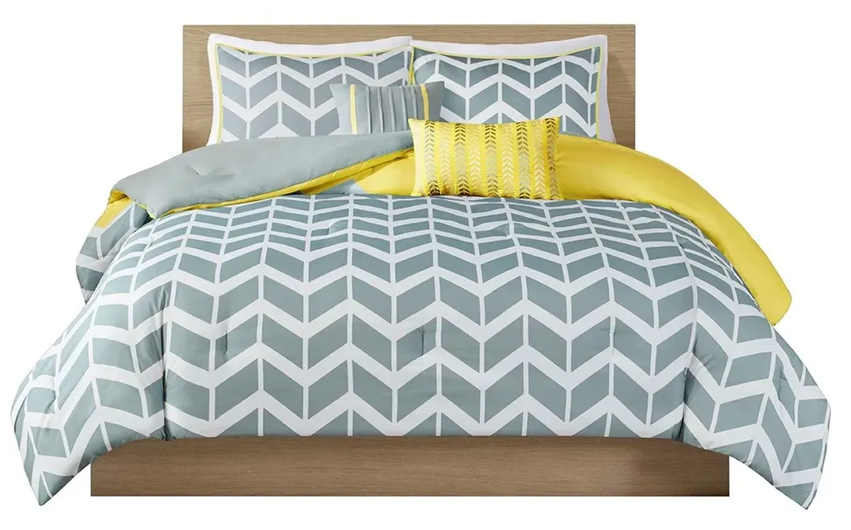 Olliix by Intelligent Design Nadia Yellow Full/Queen Comforter Set