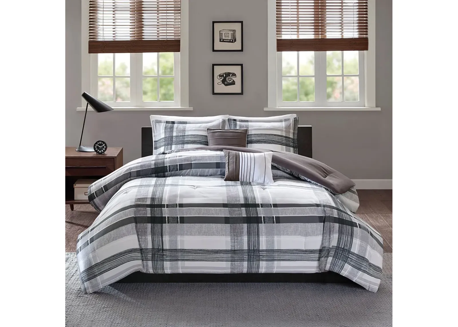 Olliix by Intelligent Design Rudy Black Full/Queen Plaid Comforter Set