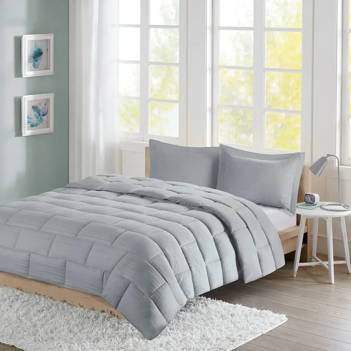 Olliix by Intelligent Design Carson Grey Twin/Twin XL Reversible Plush to Heathered Micofiber Comforter Set