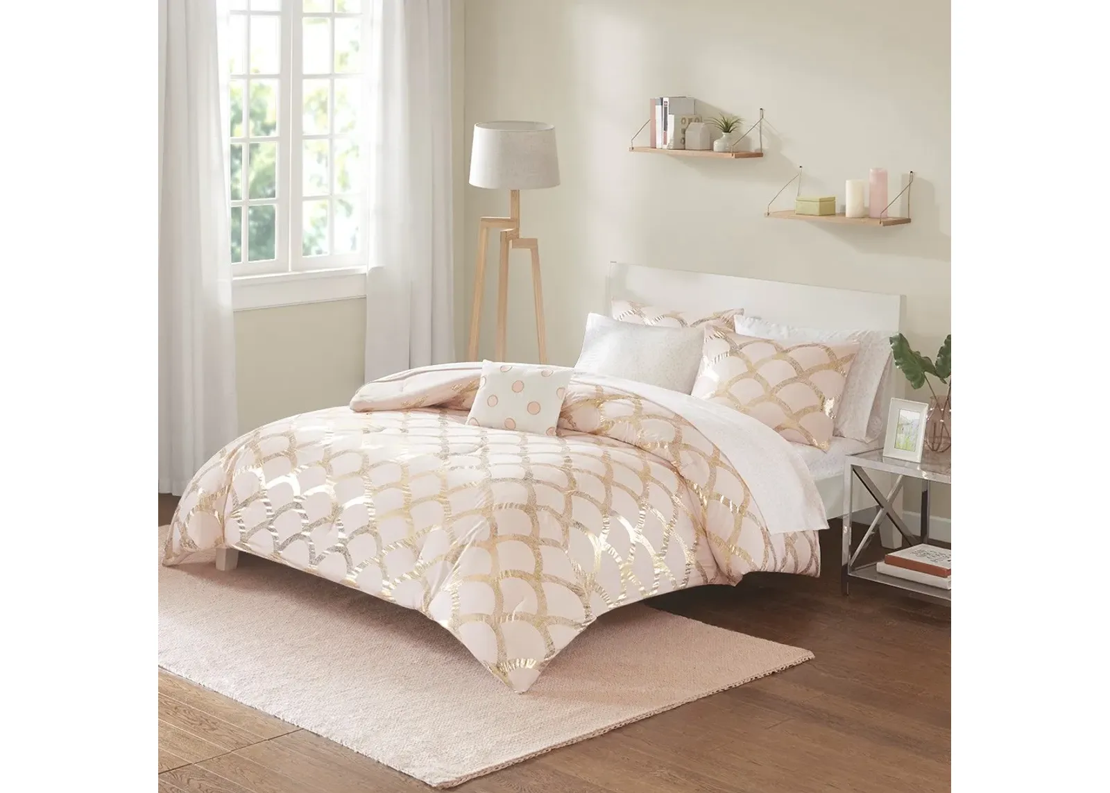 Olliix by Intelligent Design Lorna Blush Full Comforter and Sheet Set