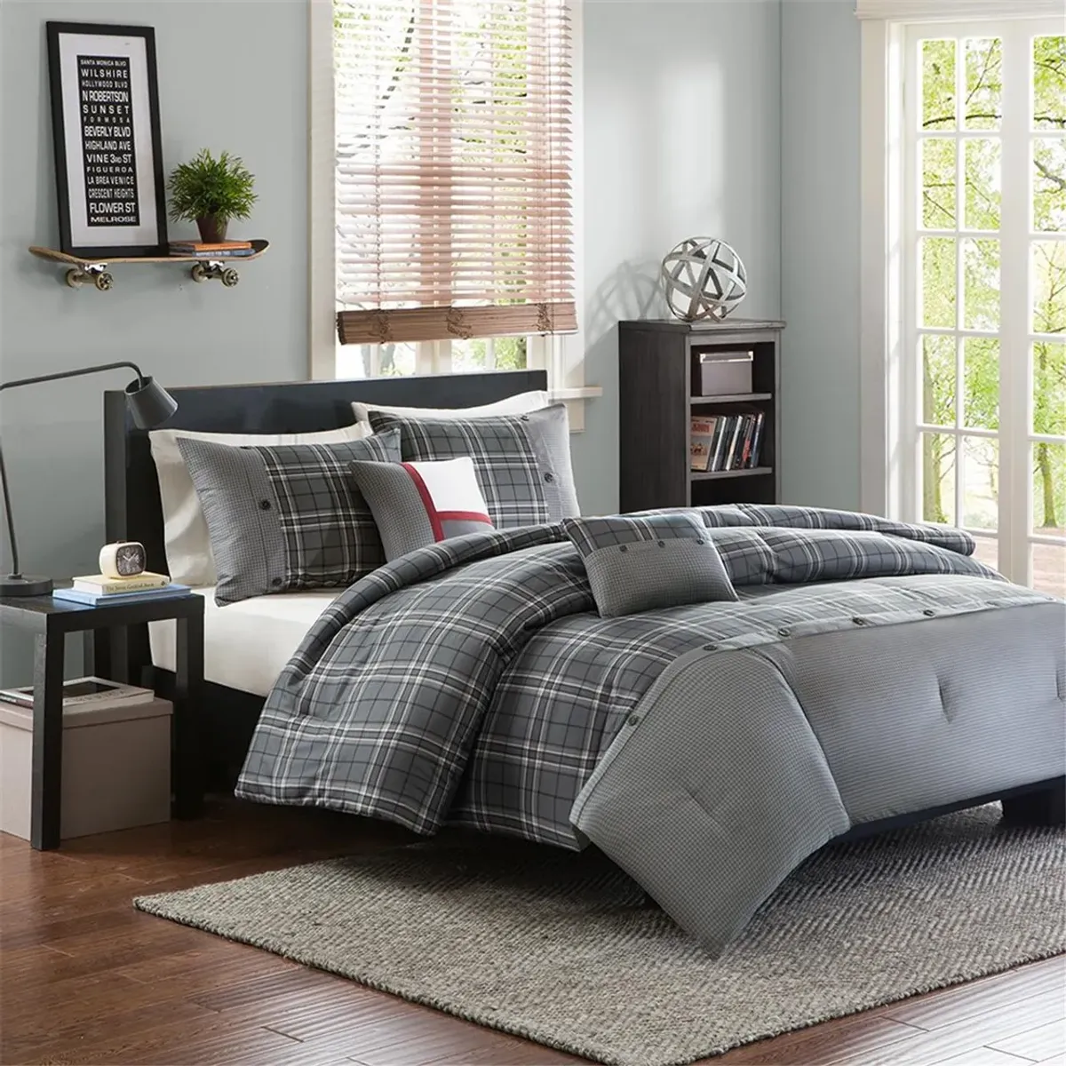 Olliix by Intelligent Design Daryl Grey Twin/Twin XL Comforter Set