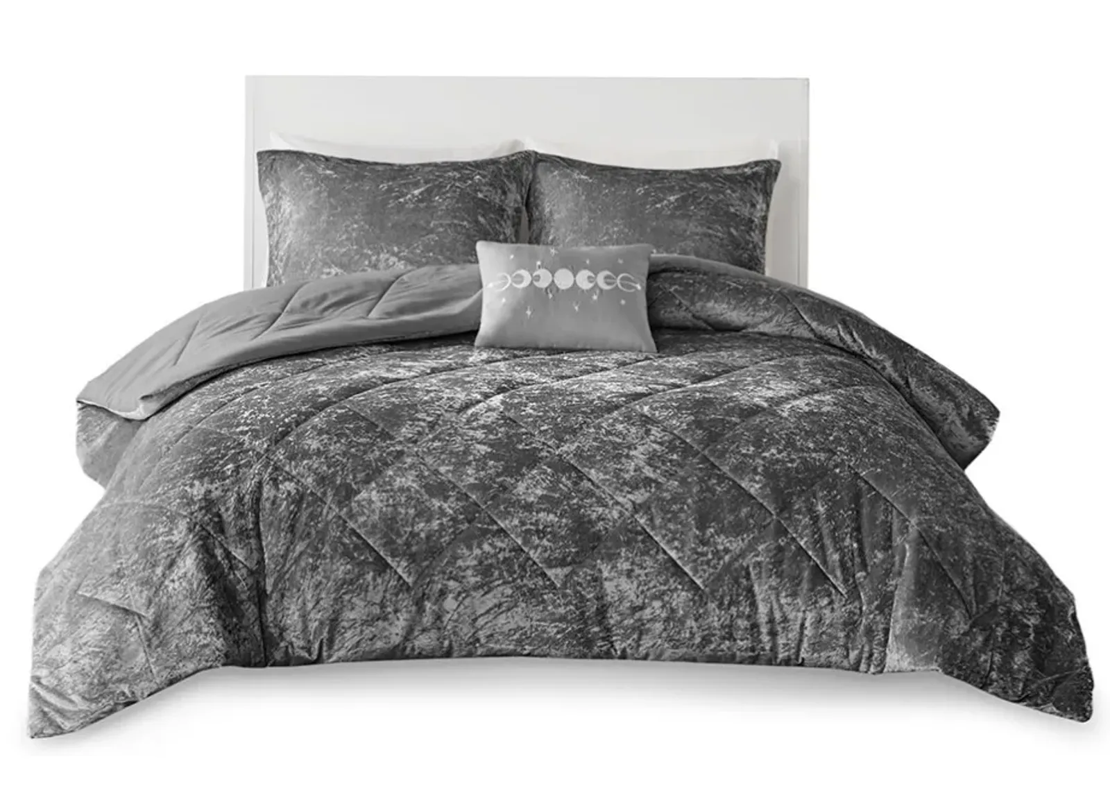 Olliix by Intelligent Design Grey Full/Queen Felicia Velvet Comforter Set