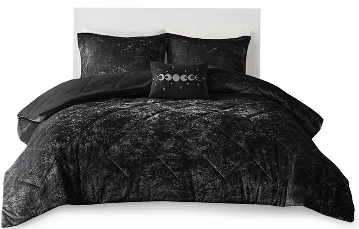 Olliix by Intelligent Design Felicia Black Full/Queen Velvet Comforter Set