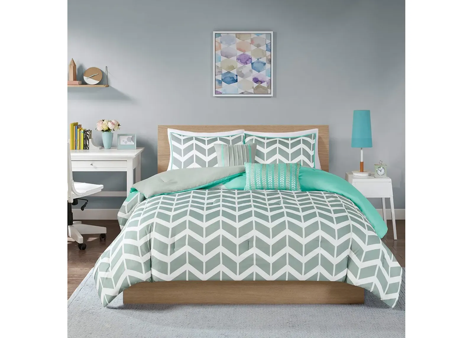 Olliix by Intelligent Design Nadia Teal Full/Queen Comforter Set