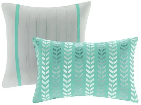 Olliix by Intelligent Design Nadia Teal King/California King Comforter Set