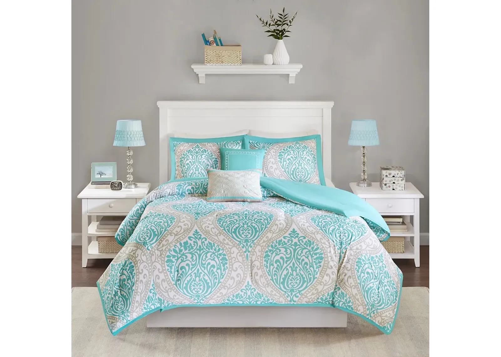 Olliix by Intelligent Design Senna Aqua Full/Queen Comforter Set