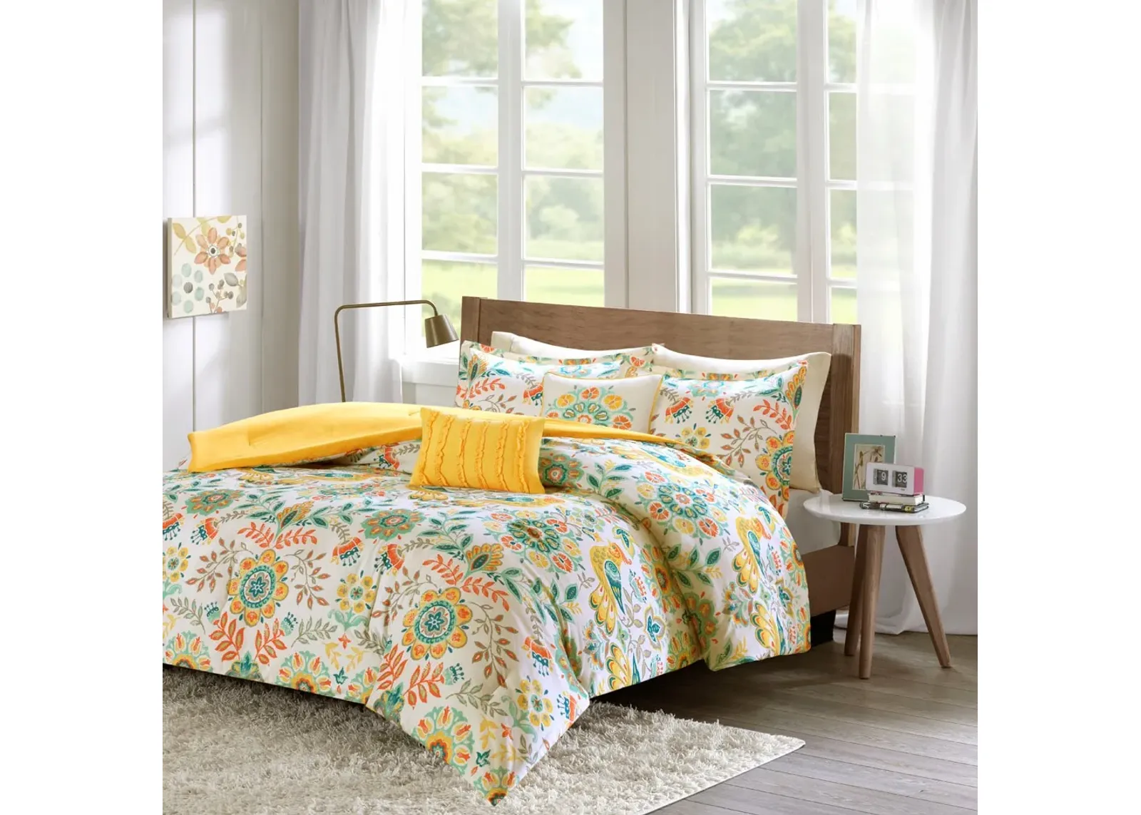 Olliix by Intelligent Design Nina Multi Full/Queen Comforter Set