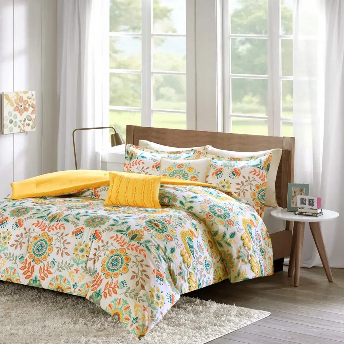 Olliix by Intelligent Design Nina Multi Full/Queen Comforter Set