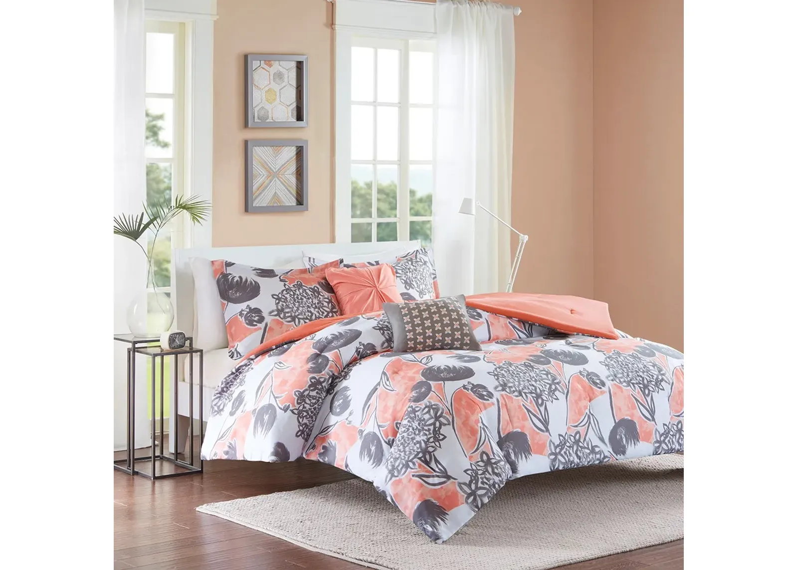 Olliix by Intelligent Design Marie Coral Full/Queen Comforter Set