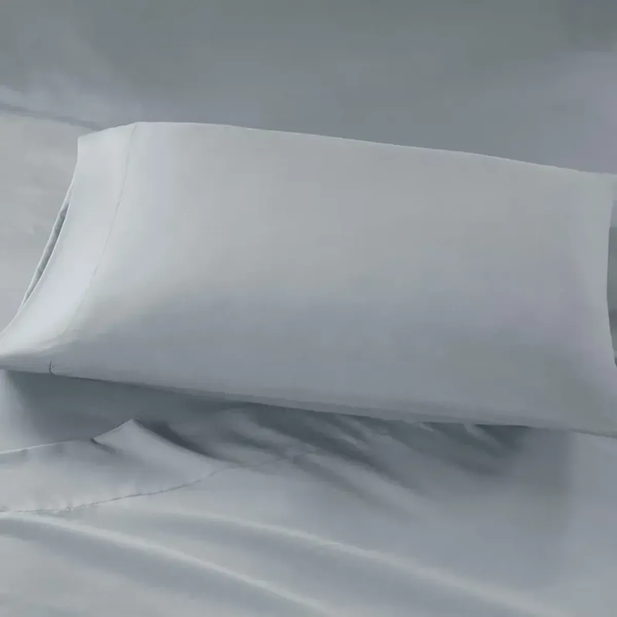 Olliix by Intelligent Design Grey Twin XL Microfiber Sheet Set with Side Storage Pockets