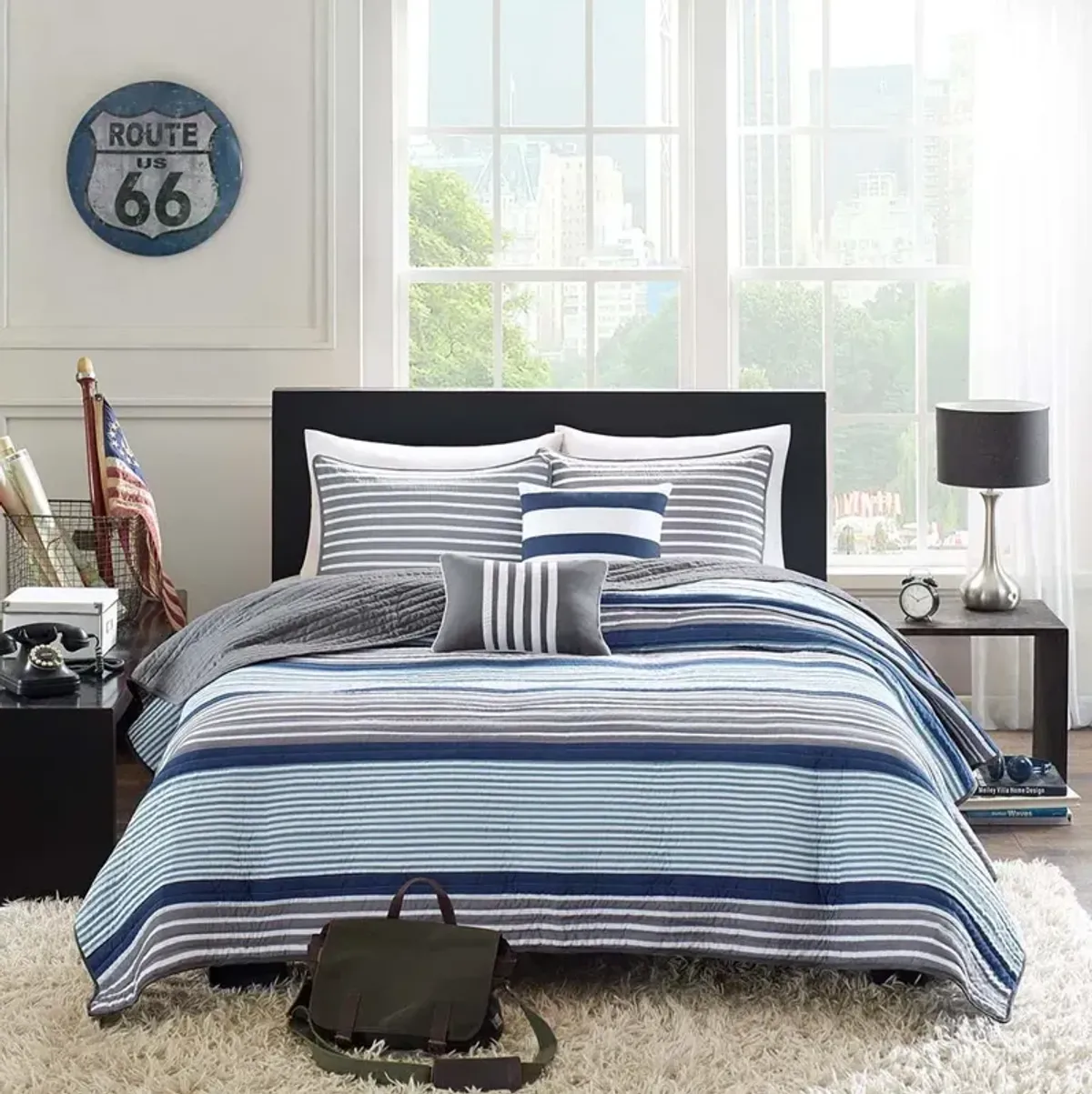 Olliix by Intelligent Design Paul Blue Twin/Twin XL Reversible Coverlet Set