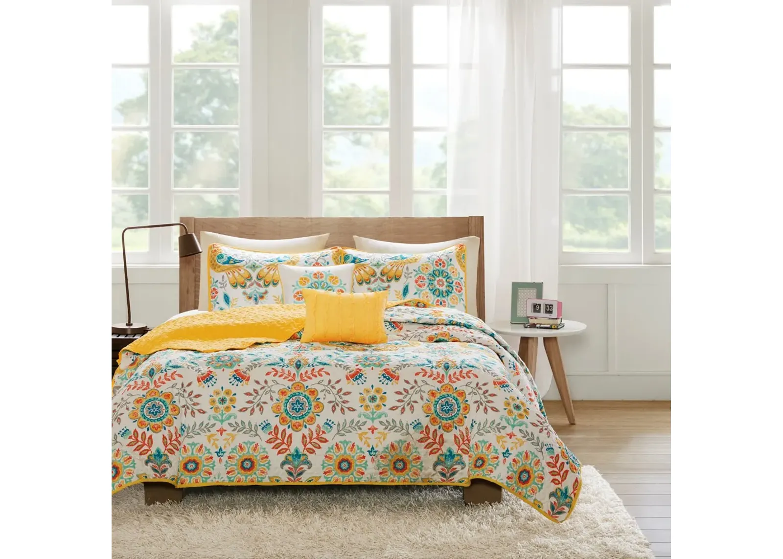 Olliix by Intelligent Design Nina Multi-Colored Twin/Twin XL Reversible Coverlet Set