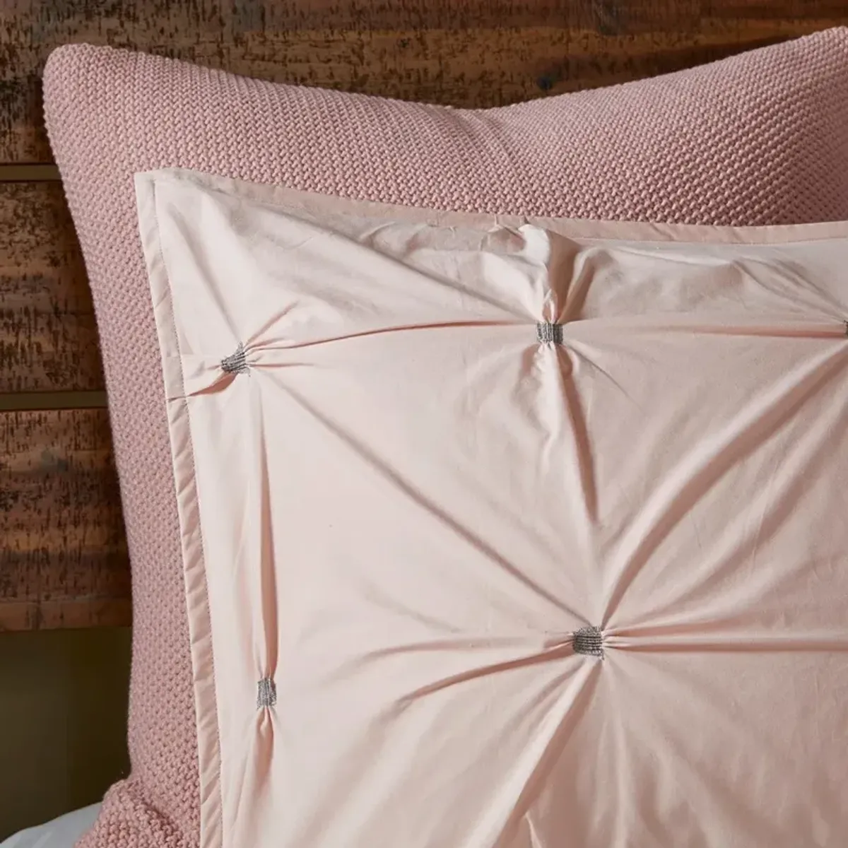 Olliix by INK+IVY 3 Piece Blush King/California King Masie Elastic Embroidered Cotton Duvet Cover Set