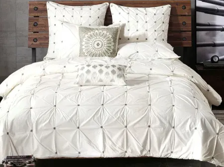Olliix by INK+IVY 3 Piece White Full/Queen Masie Elastic Embroidered Cotton Duvet Cover Set