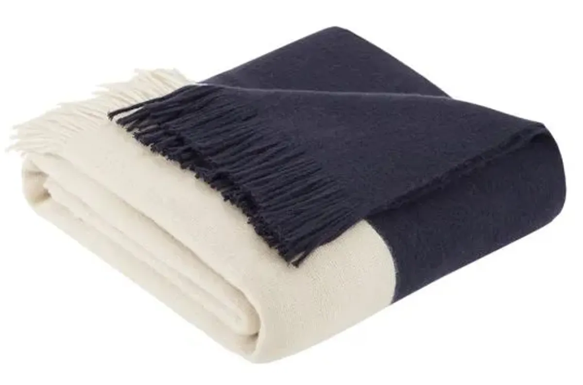 Olliix by INK+IVY Stockholm Navy 50" x 60" Color Block Faux Cashmere Throw