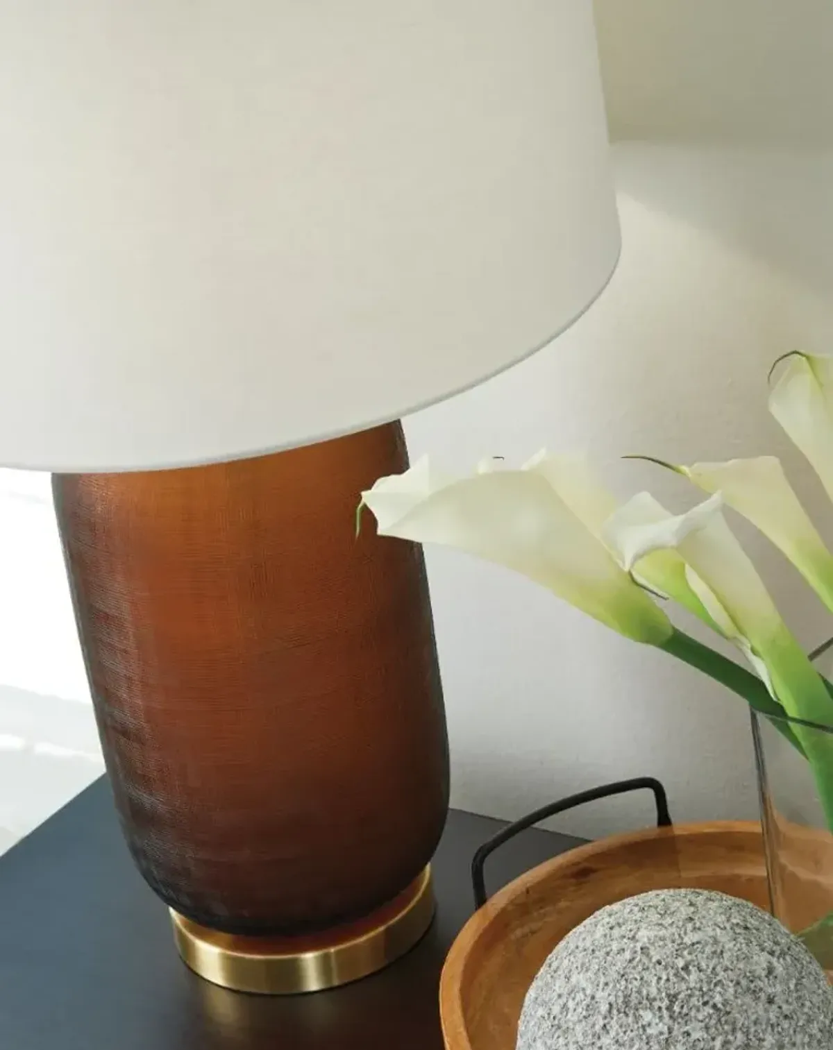 Signature Design by Ashley® Farberman Amber Table Lamp with Gold Accent