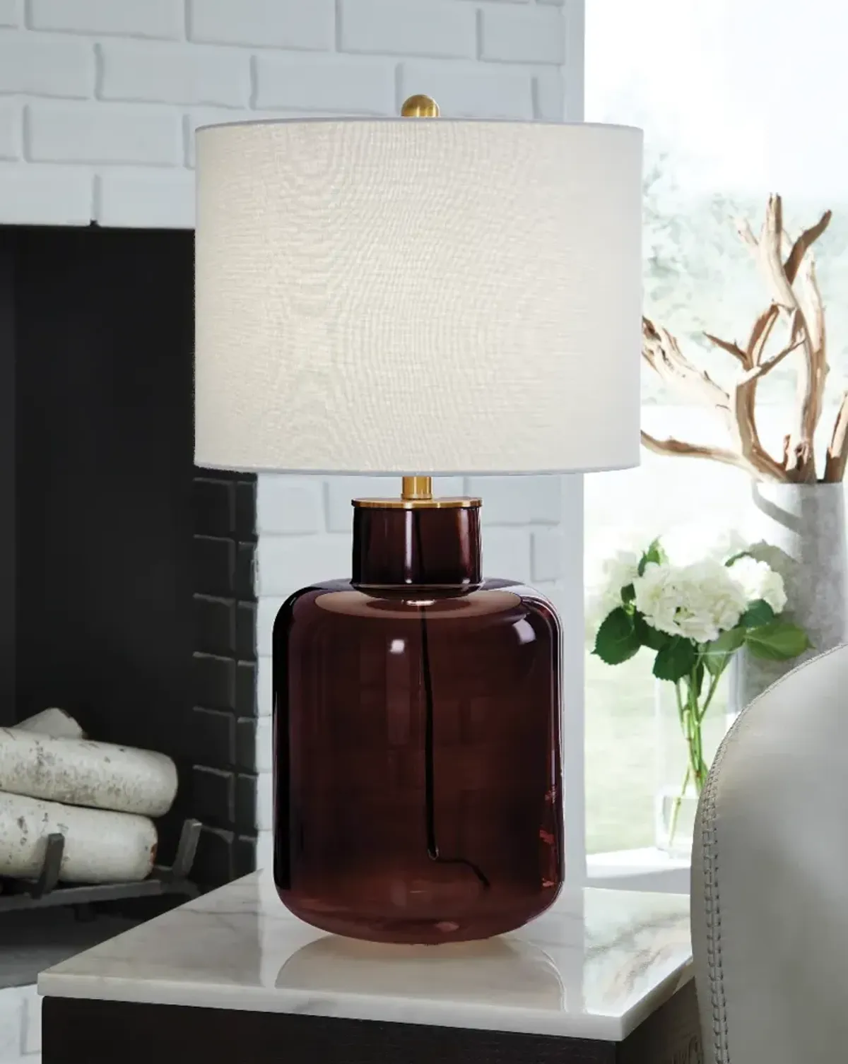 Signature Design by Ashley® Mette Brown/Gold Table Lamp