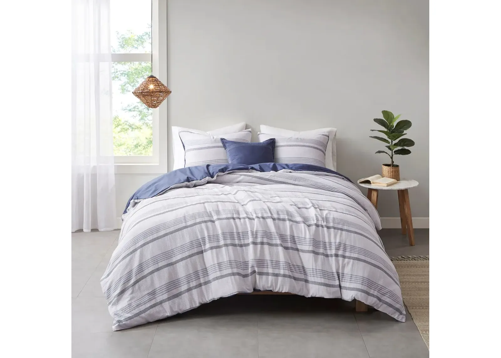 Olliix by Clean Spaces Oakley 5 Piece Striped Organic Cotton Yarn Dyed Indigo and White Full/Queen Comforter Cover Set