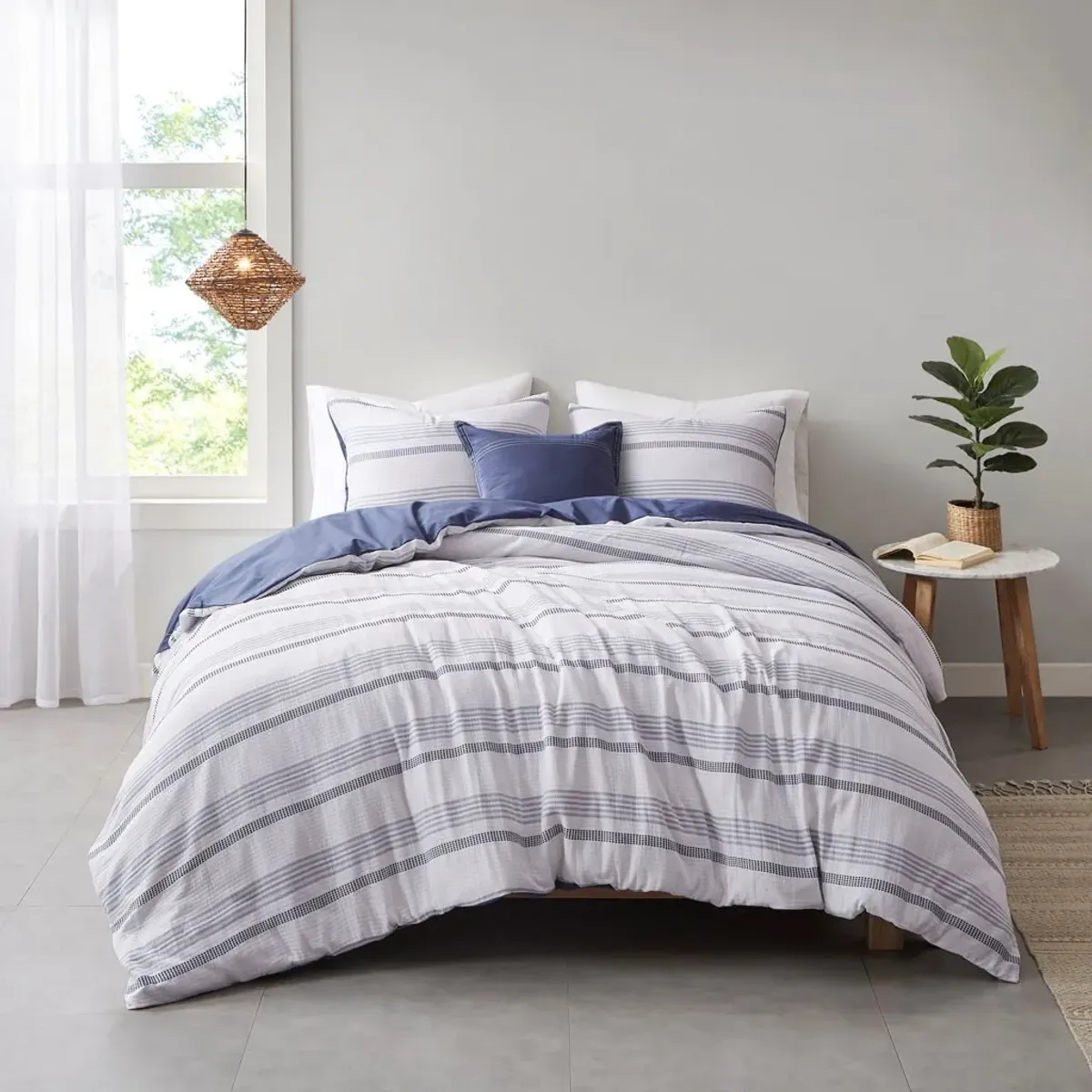 Olliix by Clean Spaces Oakley 5 Piece Striped Organic Cotton Yarn Dyed Indigo and White Full/Queen Comforter Cover Set