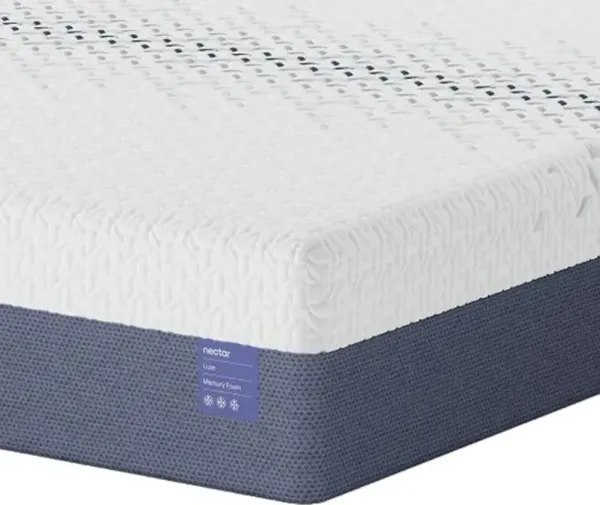 Nectar Luxe 5.1 Memory Foam 14" Medium Plush Tight Top Queen Mattress in a Box