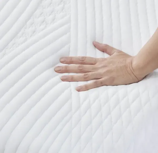 BEDGEAR® M5 Original Performance® 14" Hybrid Medium Plush Tight Top Queen Mattress in a Box