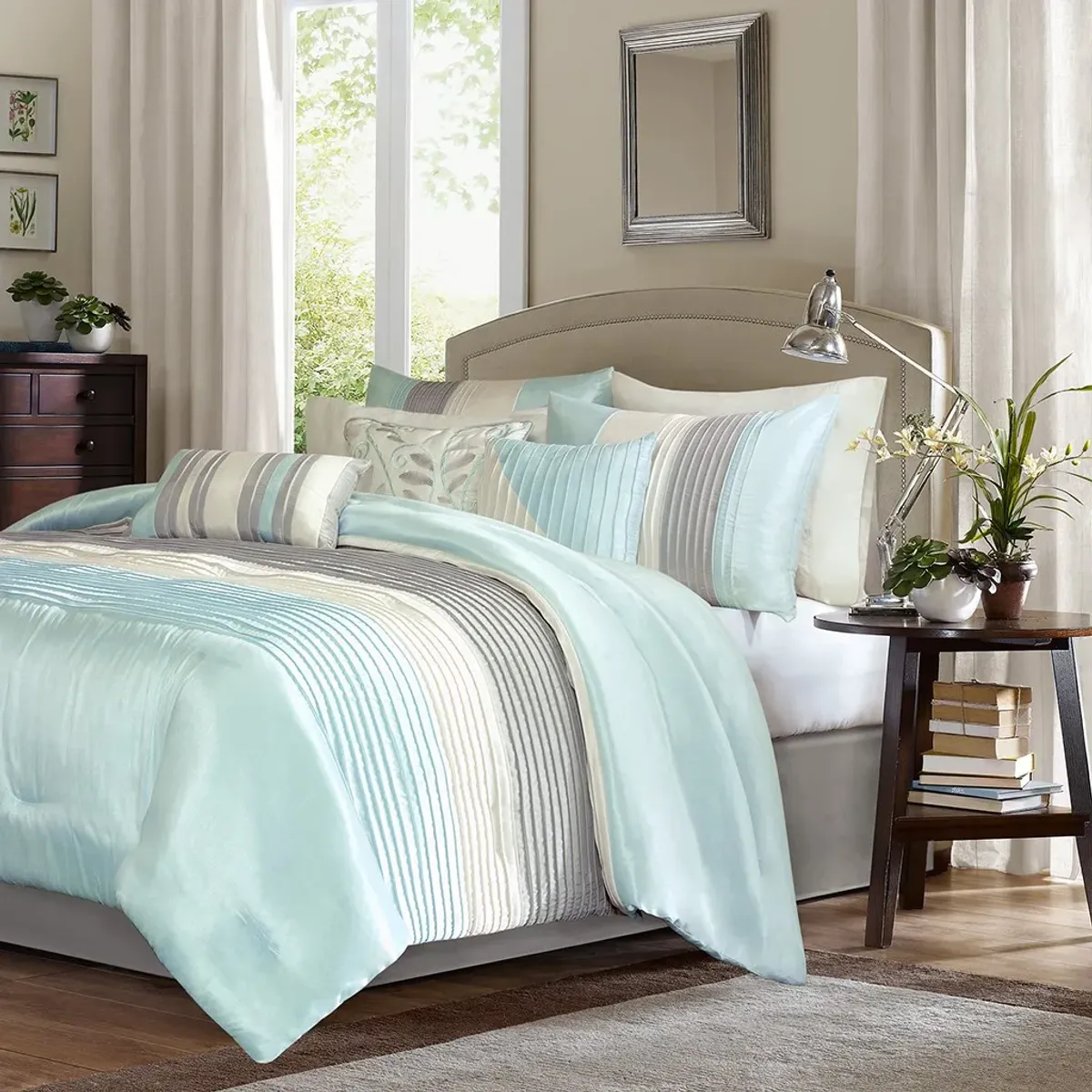 Olliix by Madison Park 7 Piece Aqua Queen Amherst Comforter Set