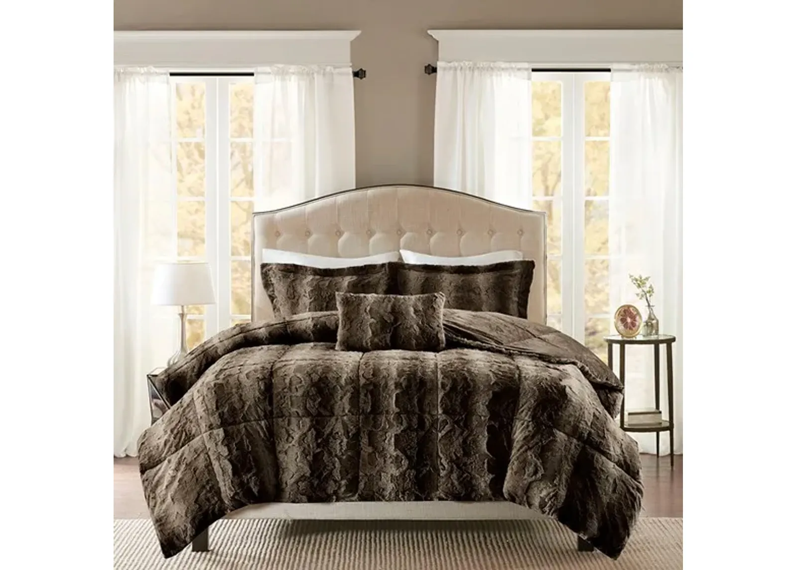 Olliix by Madison Park Zuri Chocolate Full/Queen Faux Fur Comforter Set