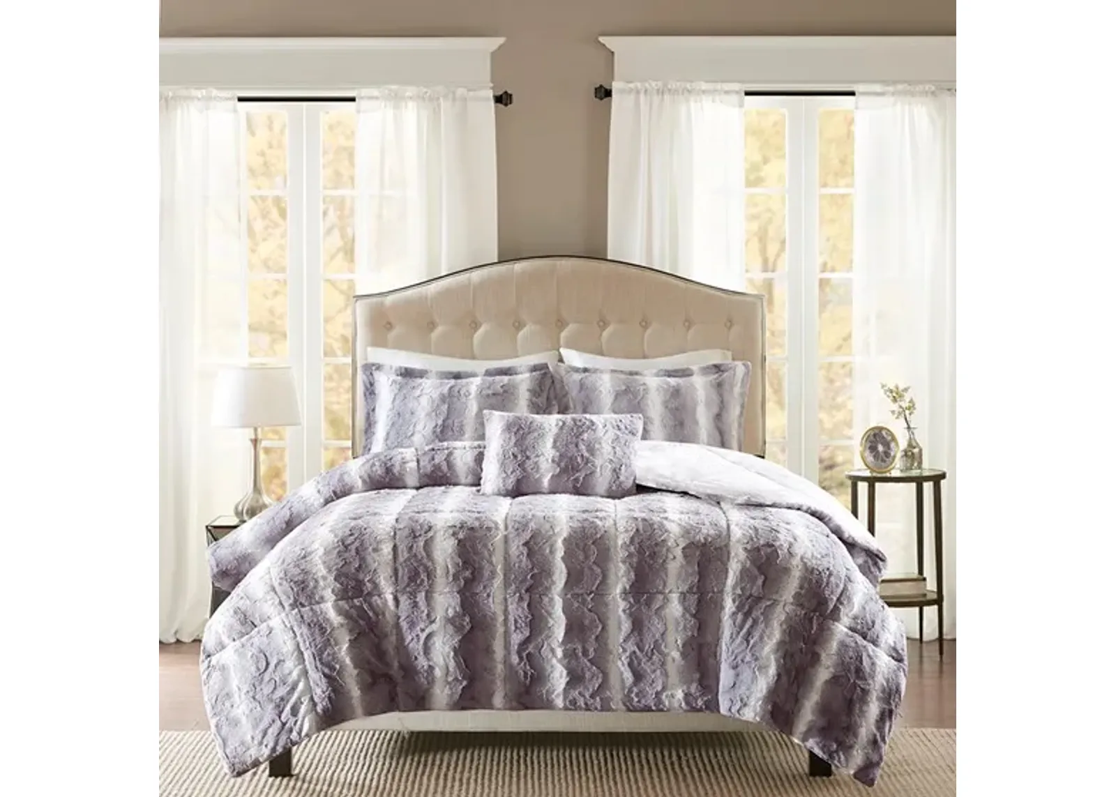 Olliix by Madison Park Zuri Grey Full/Queen Polyester Print Brushed Faux Fur Comforter Set