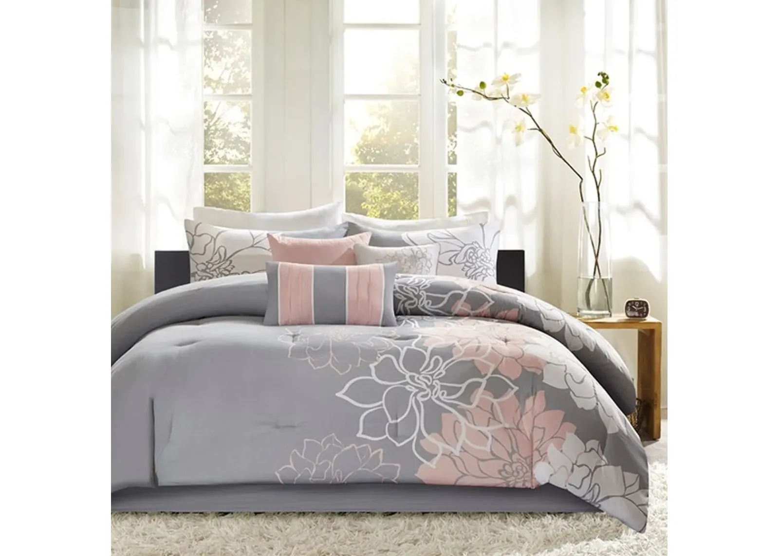 Olliix by Madison Park Grey/Blush Queen Lola Comforter Set