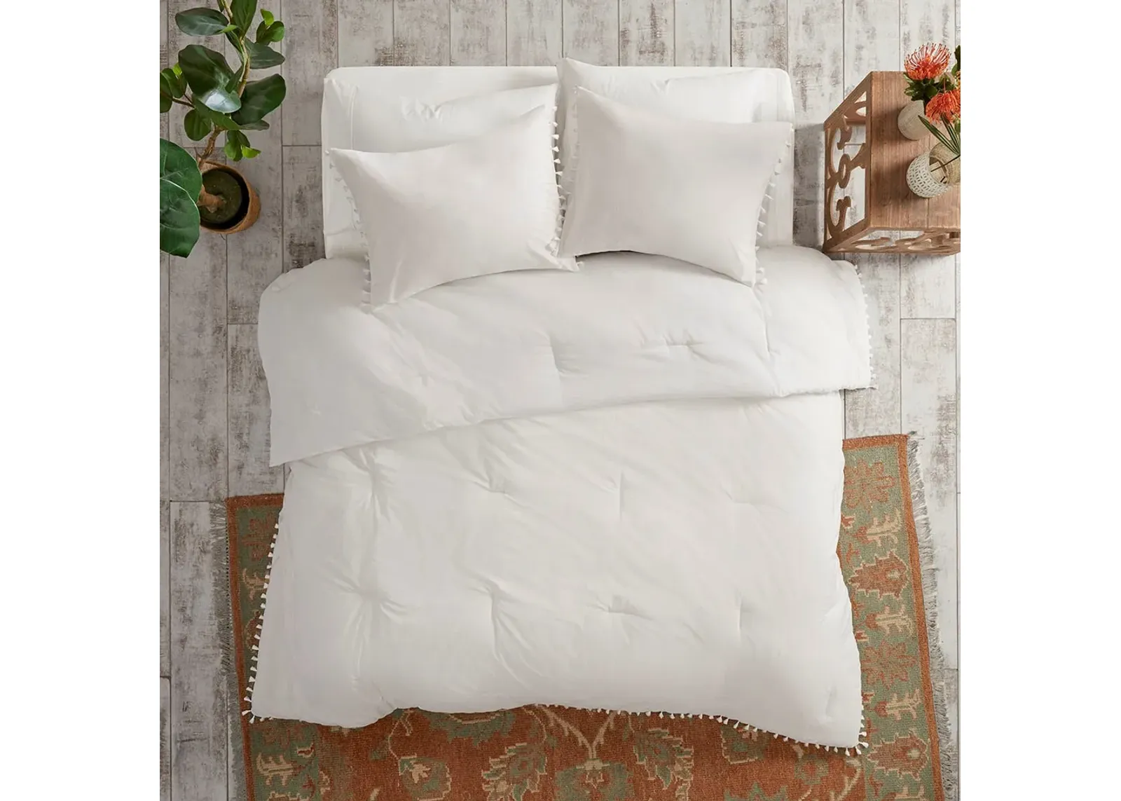 Olliix by Madison Park Ivory Full/Queen Lillian Cotton Comforter Set