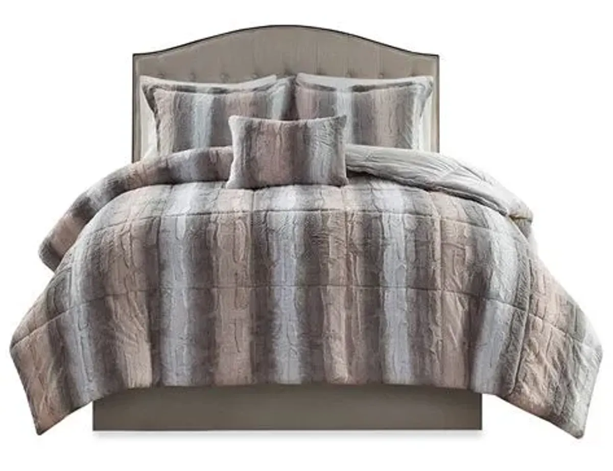 Olliix by Madison Park Zuri Blush/Grey Full/Queen Faux Fur Comforter Set