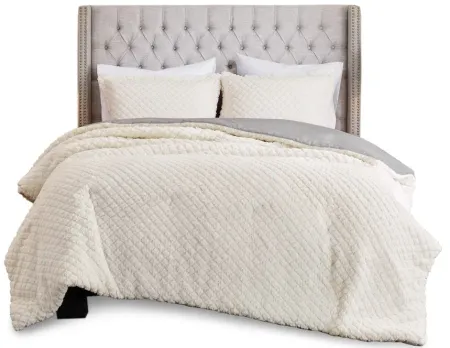 Olliix by Madison Park Adler Ivory and Grey Full/Queen Reversible Textured Sherpa to Faux Mink Comforter Set