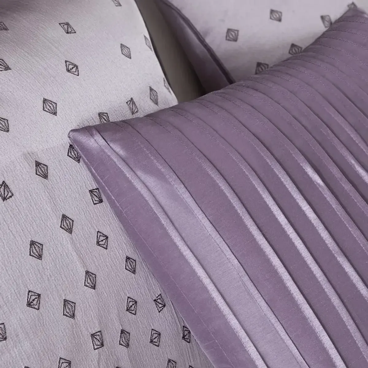 Olliix by Madison Park Biloxi 7 Piece Purple California King Comforter Set