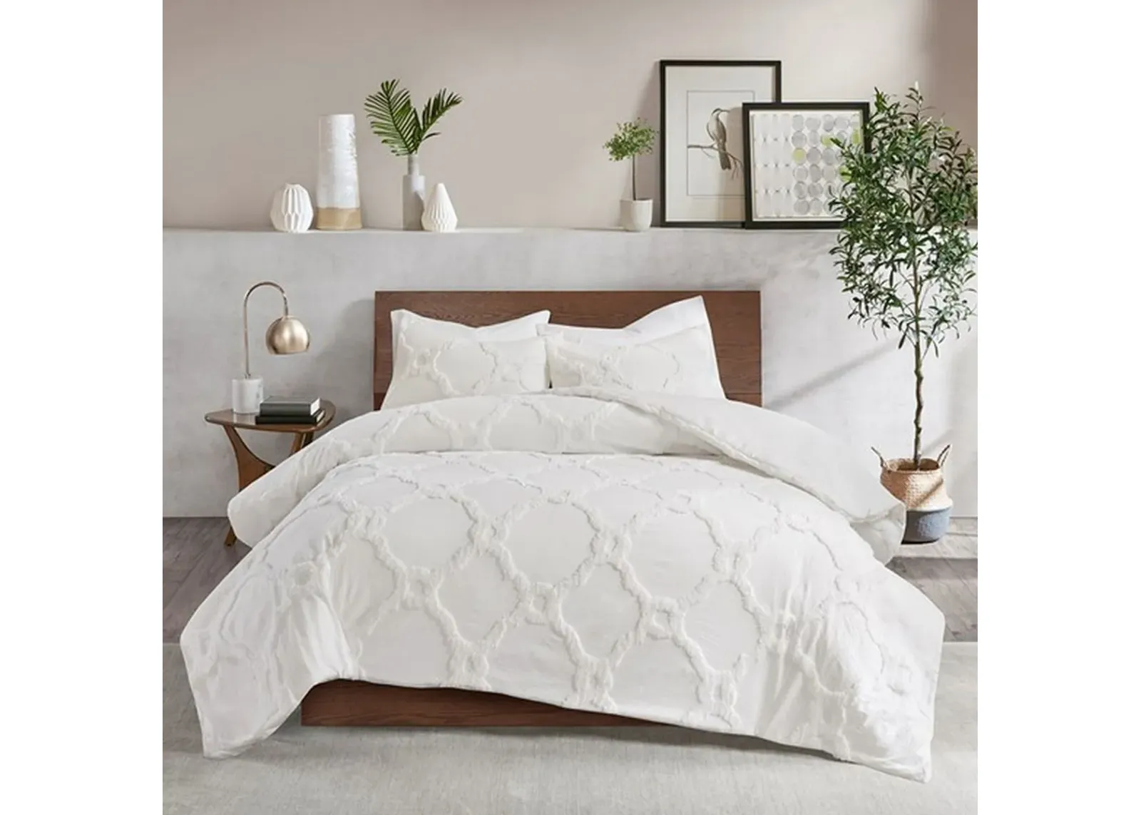 Olliix by Madison Park White King/California King Pacey 3 Piece Tufted Cotton Chenille Geometric Duvet Cover Set