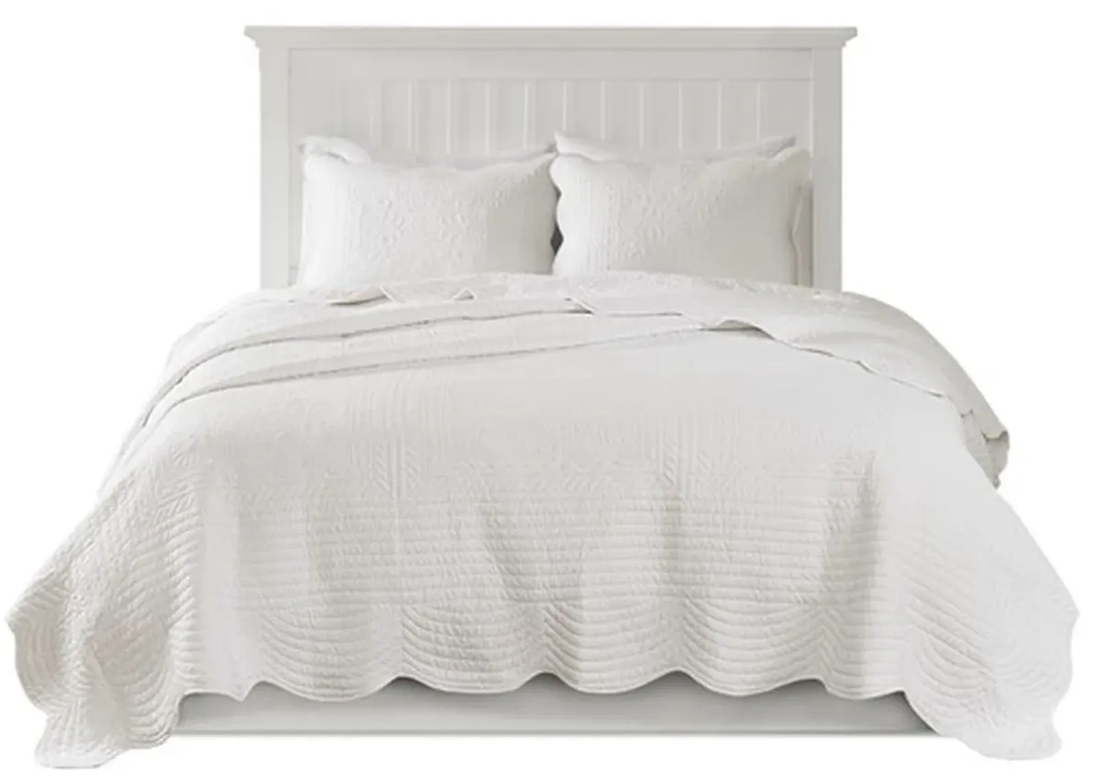 Olliix by Madison Park White Full/Queen Tuscany 3 Piece Reversible Scalloped Edge Coverlet Set