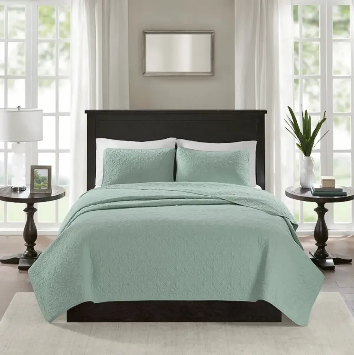 Olliix by Madison Park Seafoam Full/Queen Quebec Reversible Coverlet Set