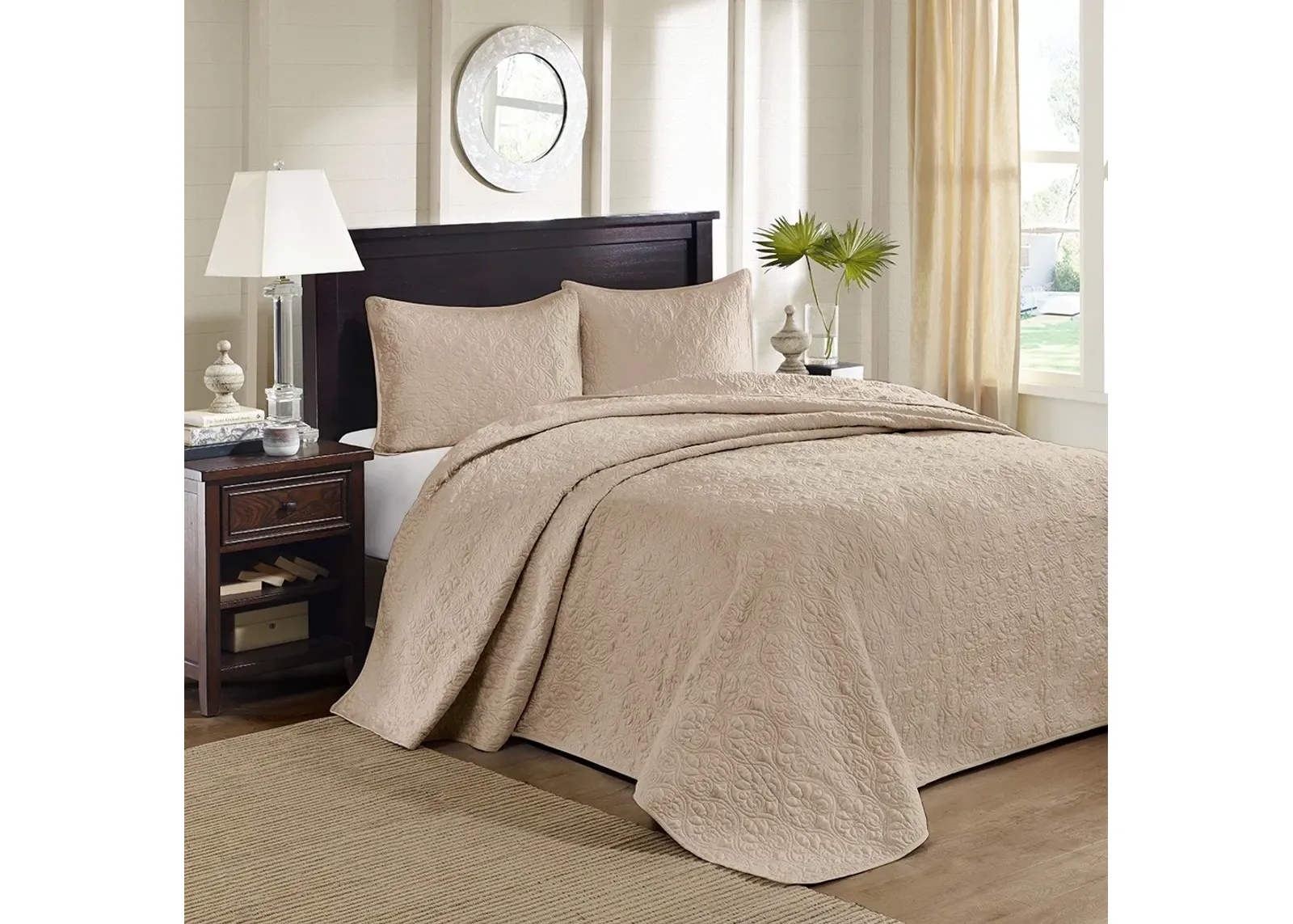 Olliix by Madison Park Khaki Queen Quebec Reversible Bedspread Set