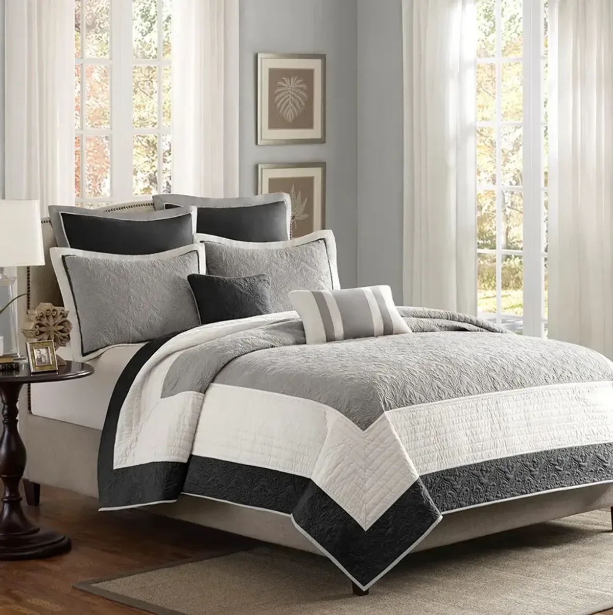 Olliix by Madison Park 7 Piece Black Full/Queen Attingham Reversible Coverlet Set