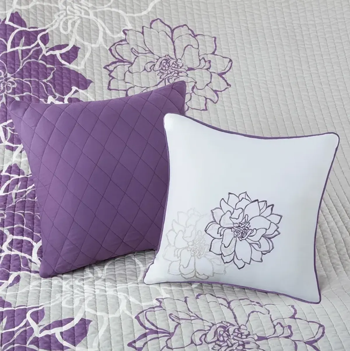 Olliix by Madison Park 6 Piece Purple Full/Queen Lola Reversible Cotton Printed Coverlet Set